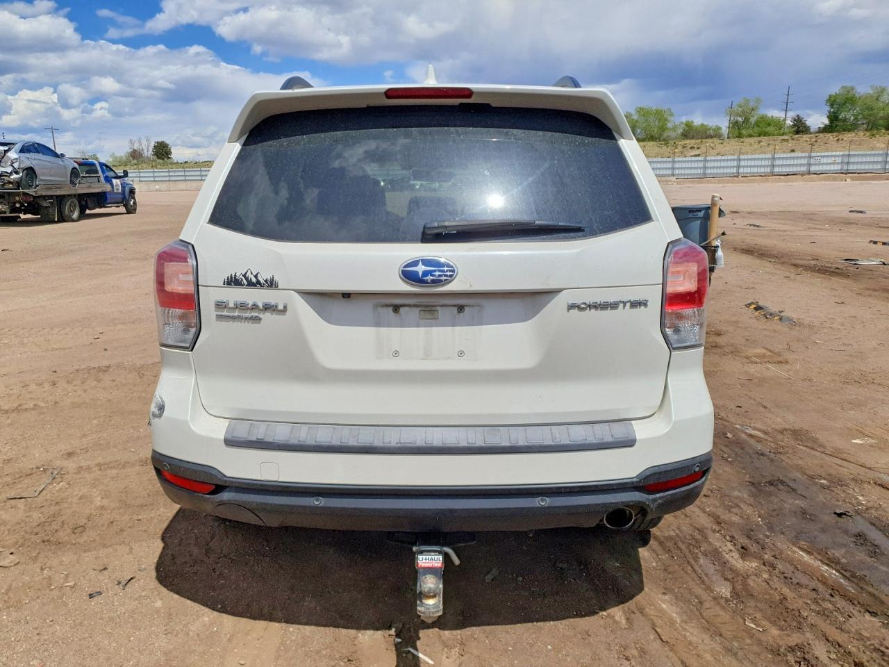 SUBARU FORESTER 2018 — 7
