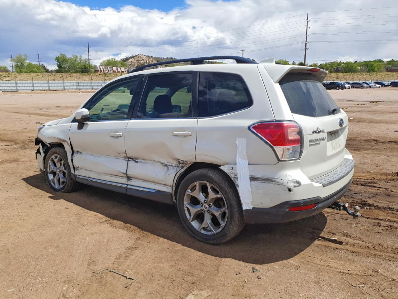SUBARU FORESTER 2018 — 3
