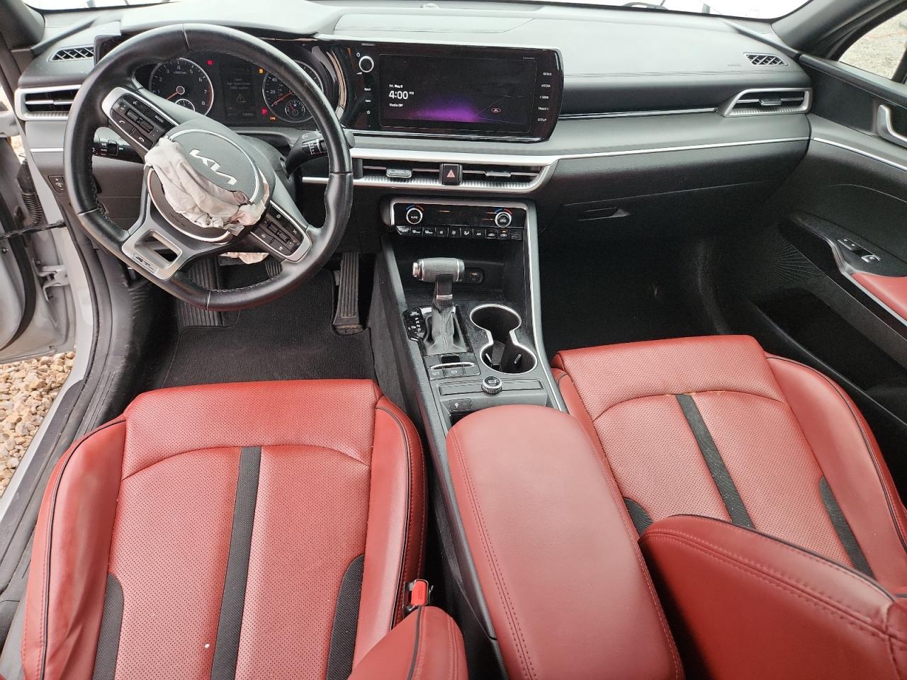 KIA K5 2023 — 9