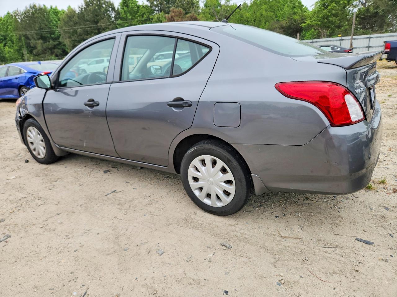 NISSAN VERSA 2017 — 3