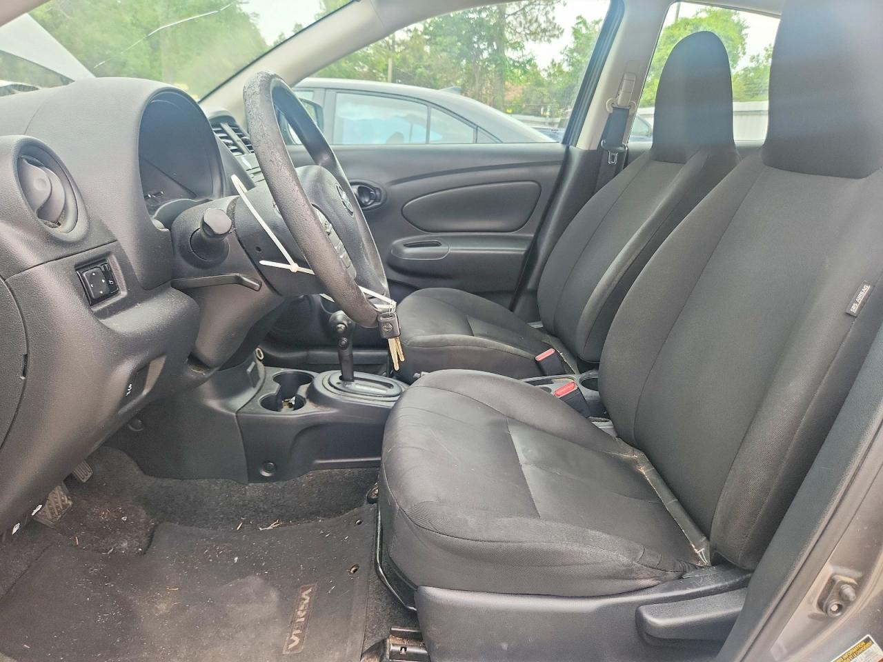 NISSAN VERSA 2017 — 8