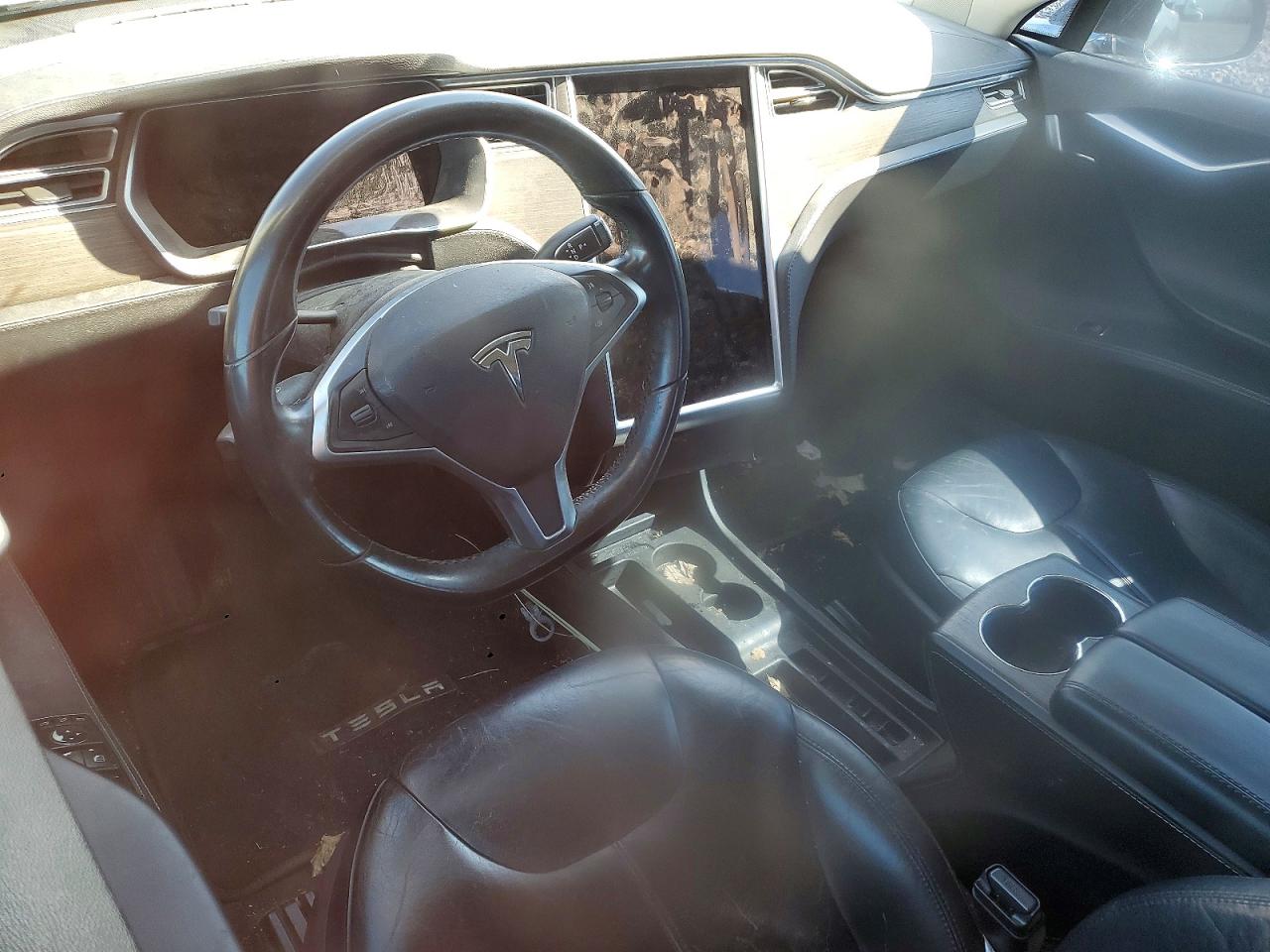 TESLA MODEL S 2014 — 9