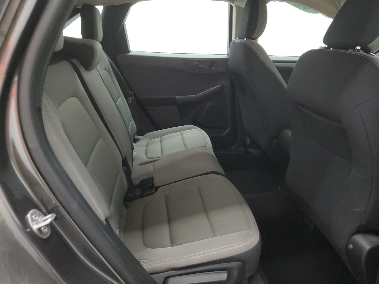 FORD ESCAPE 2020 — 12