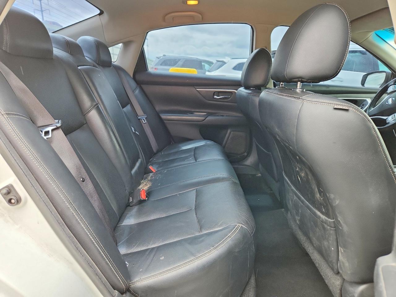 NISSAN ALTIMA 2018 — 11
