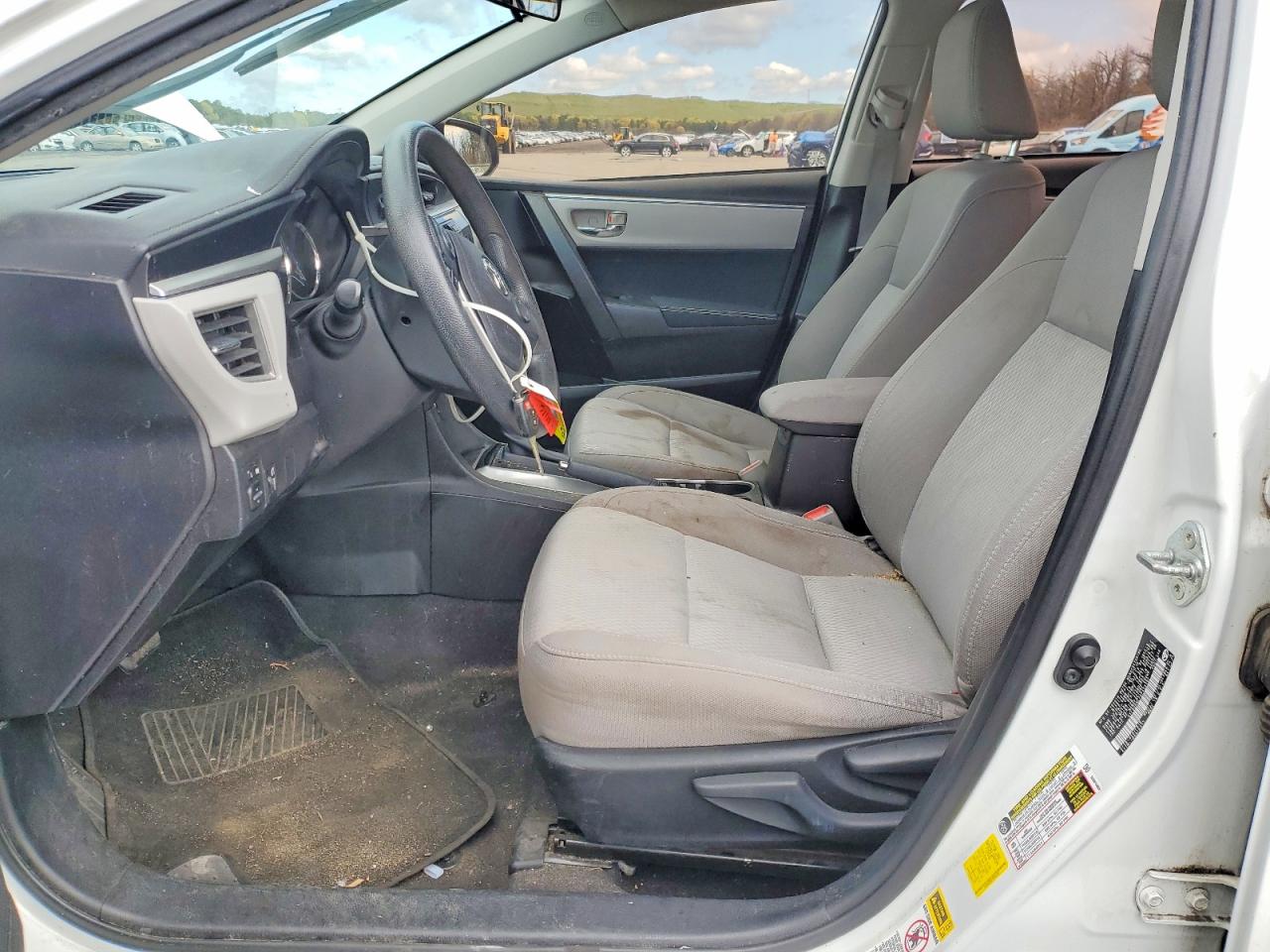 TOYOTA COROLLA 2016 — 8