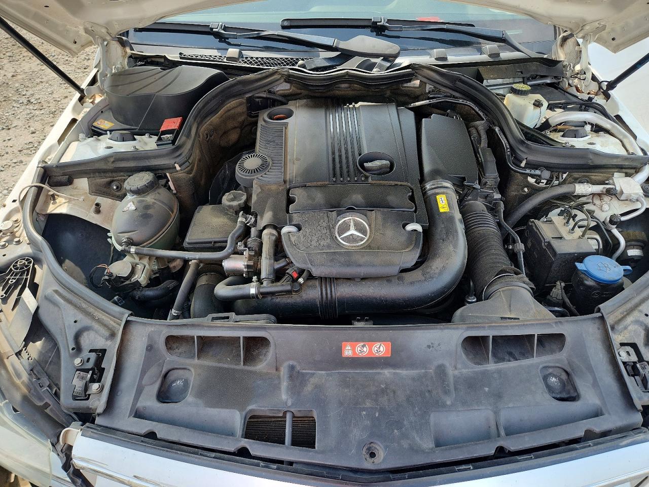 MERCEDES-BENZ C 2013 — 12