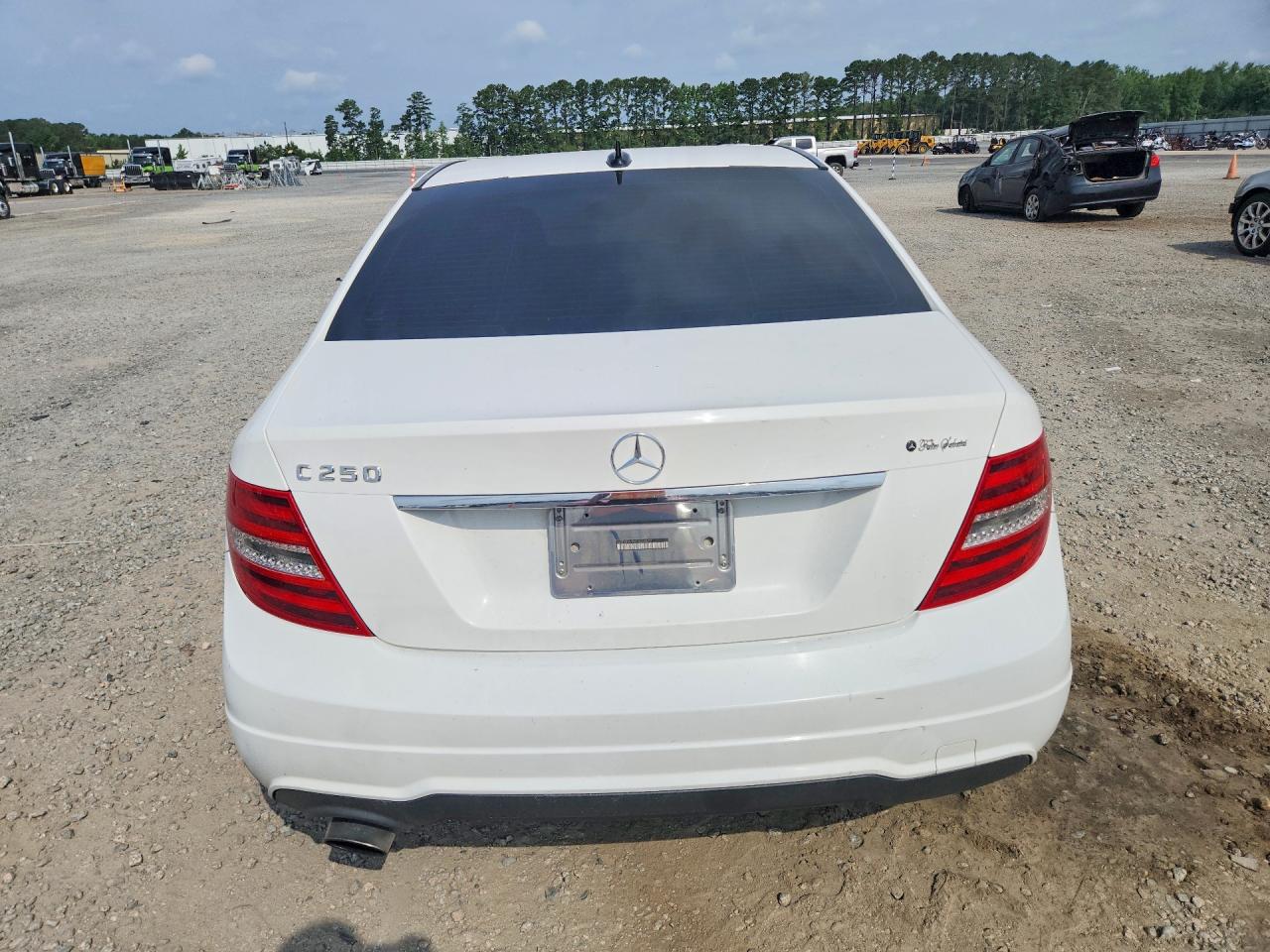MERCEDES-BENZ C 2013 — 7