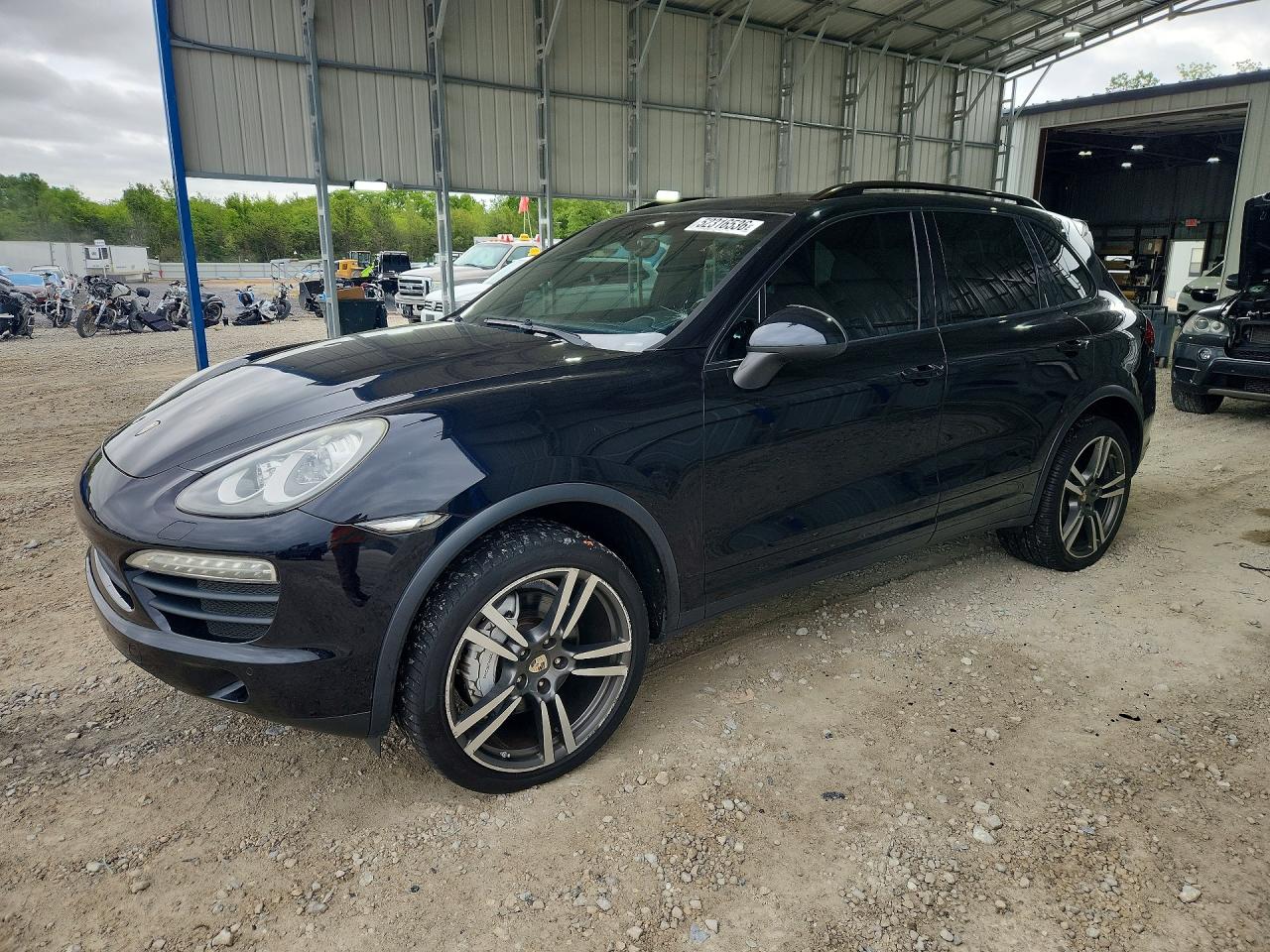 PORSCHE CAYENNE 2012 — 2
