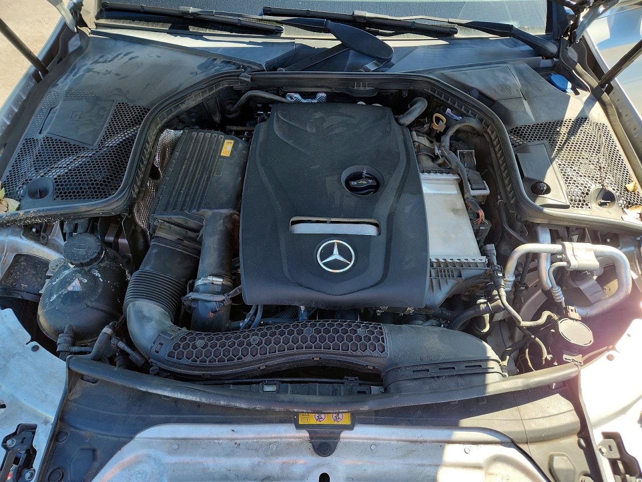 MERCEDES-BENZ C 2018 — 12