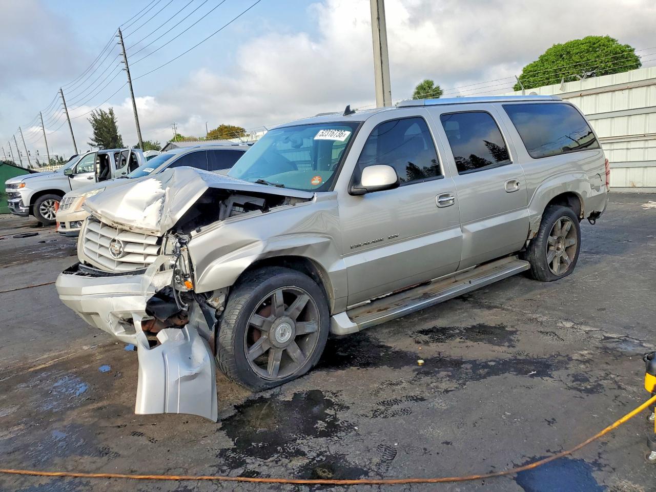 CADILLAC ESCALADE 2006 — 2