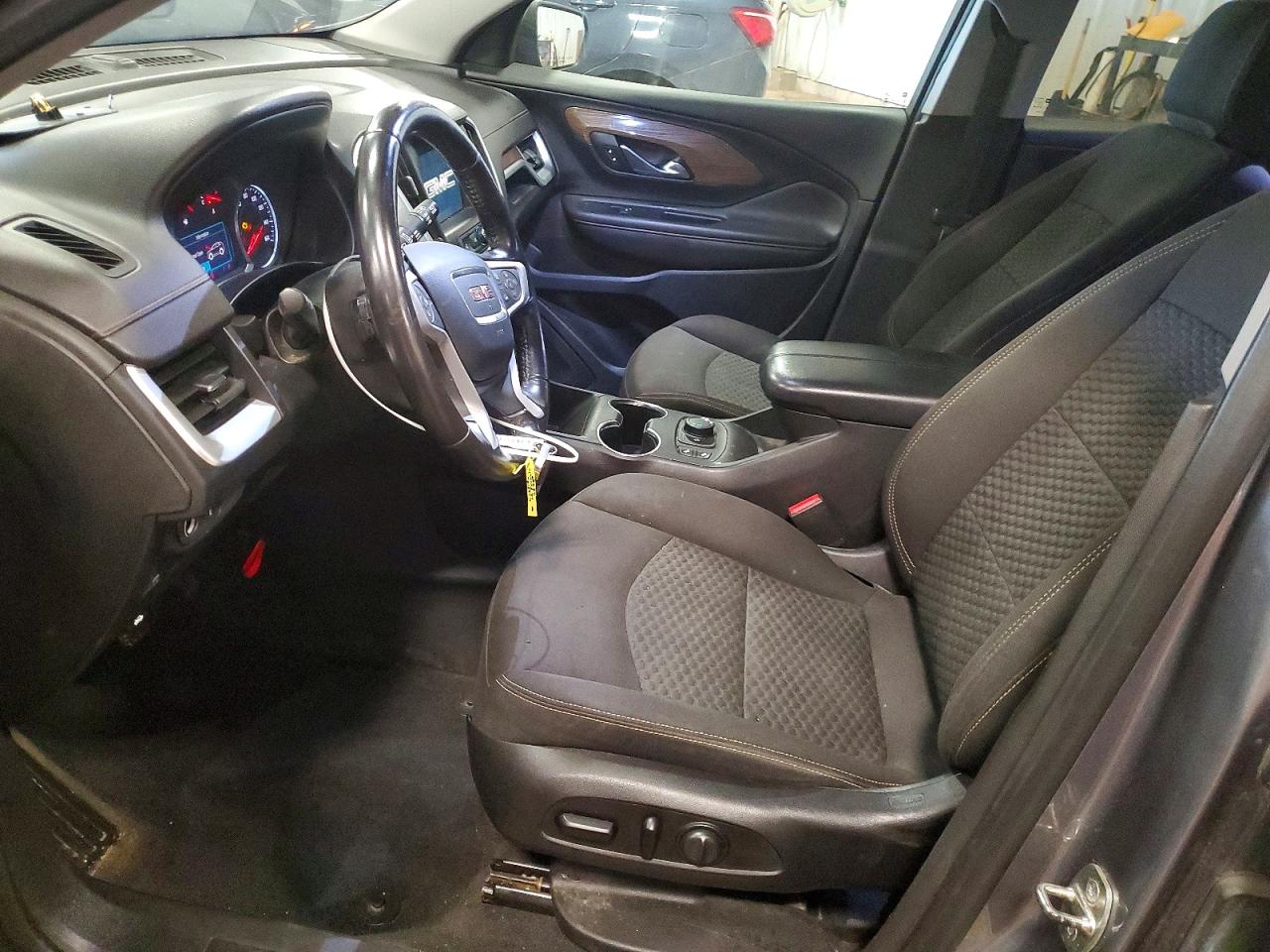GMC TERRAIN 2019 — 8