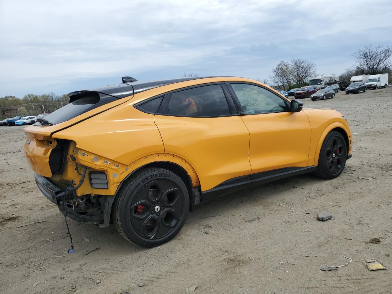 FORD MUSTANG MACH-E 2021 — 4