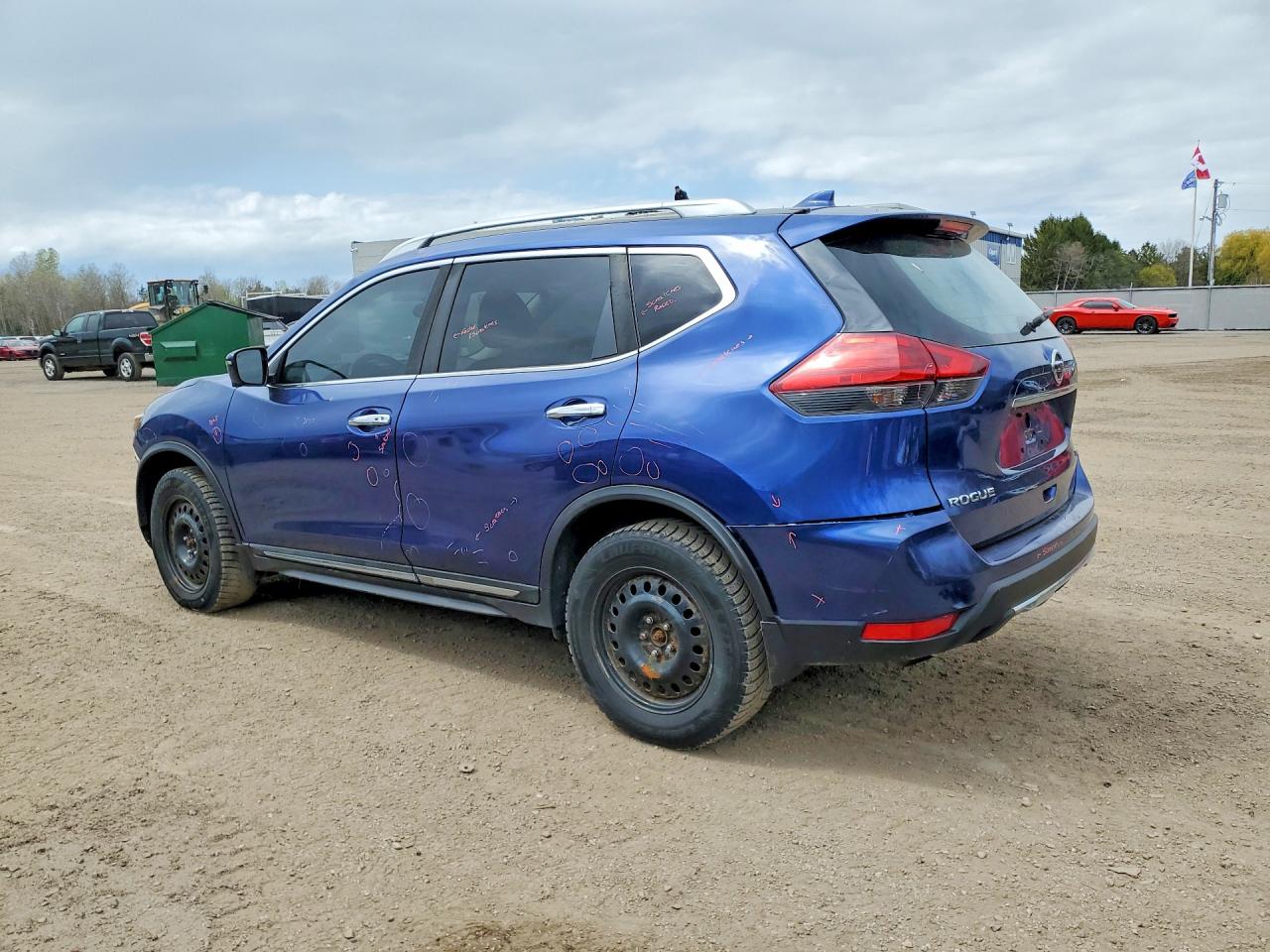 NISSAN ROGUE 2017 — 3