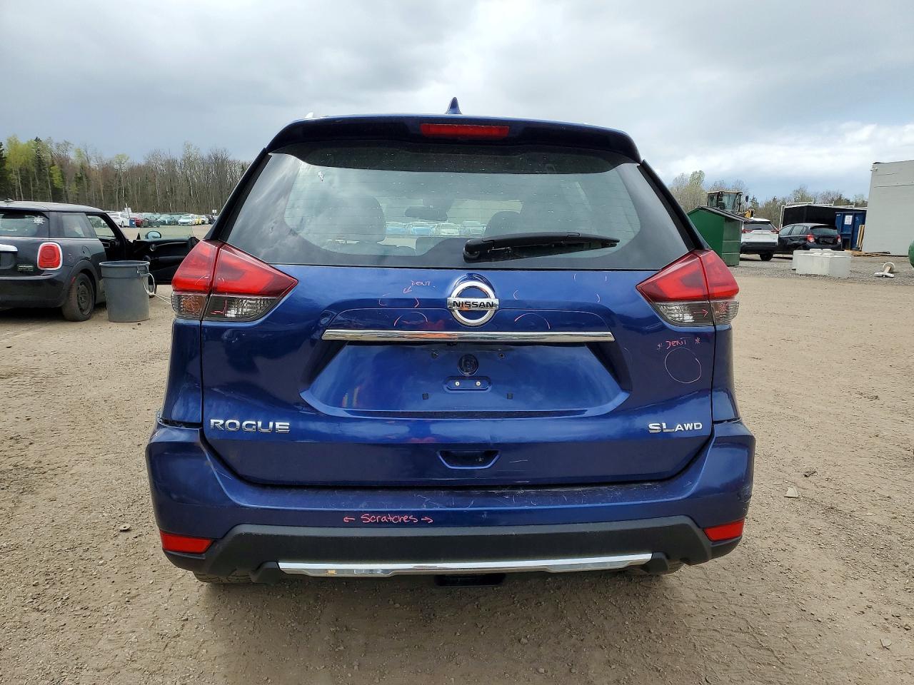 NISSAN ROGUE 2017 — 7