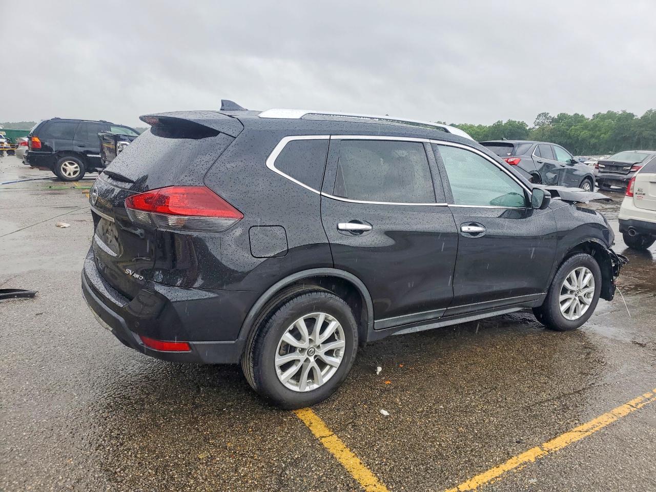 NISSAN ROGUE 2020 — 4