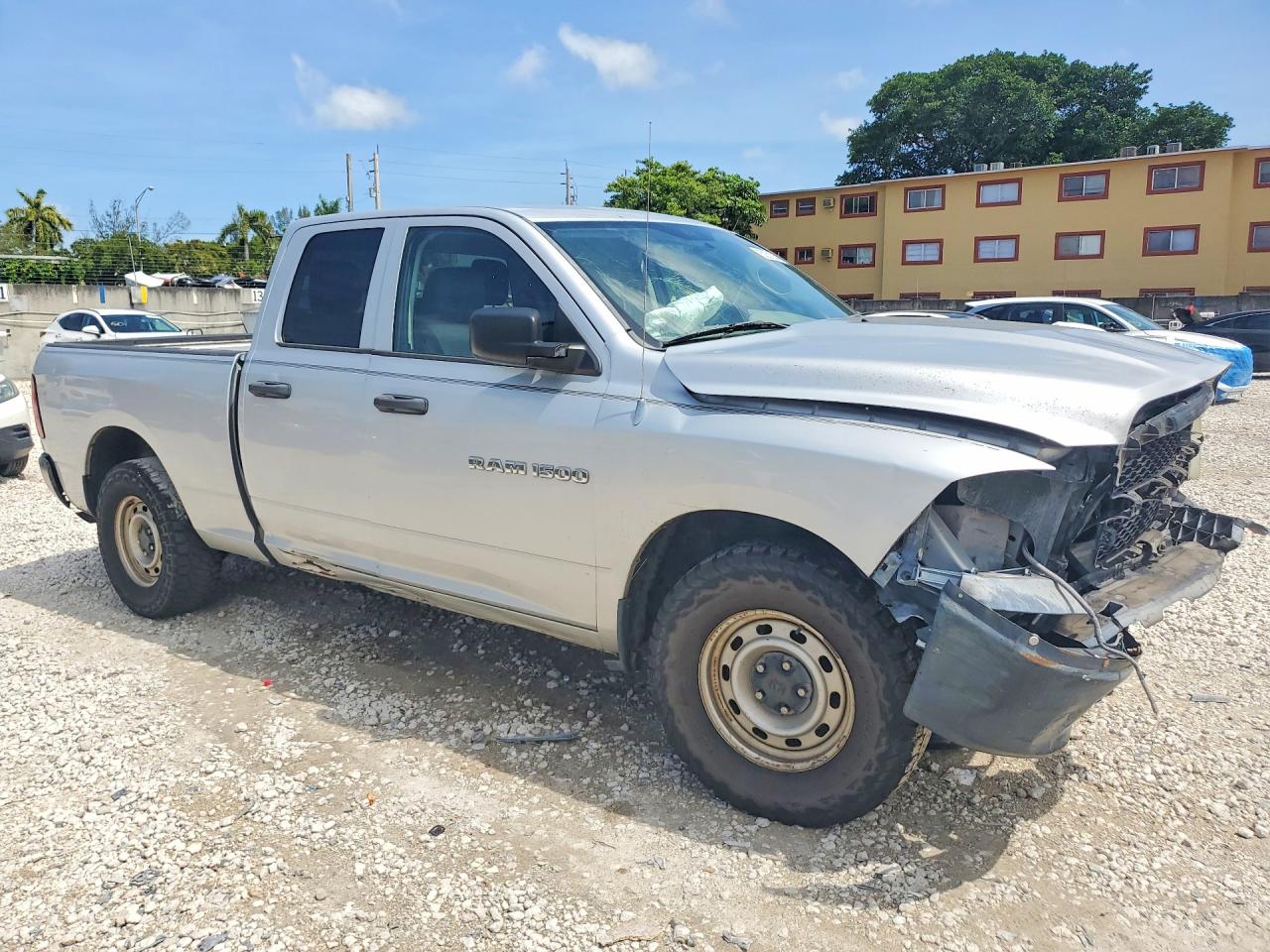 DODGE RAM 1500 2012 — 5