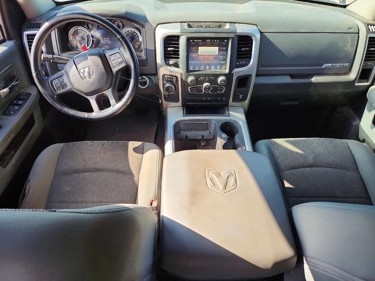 RAM 1500 2017 — 9