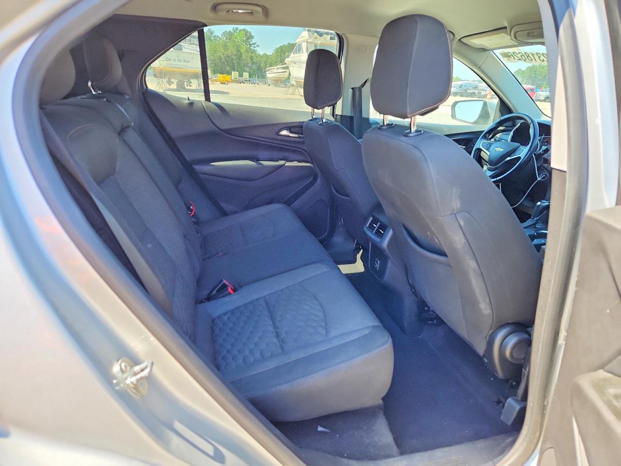 CHEVROLET EQUINOX 2019 — 12