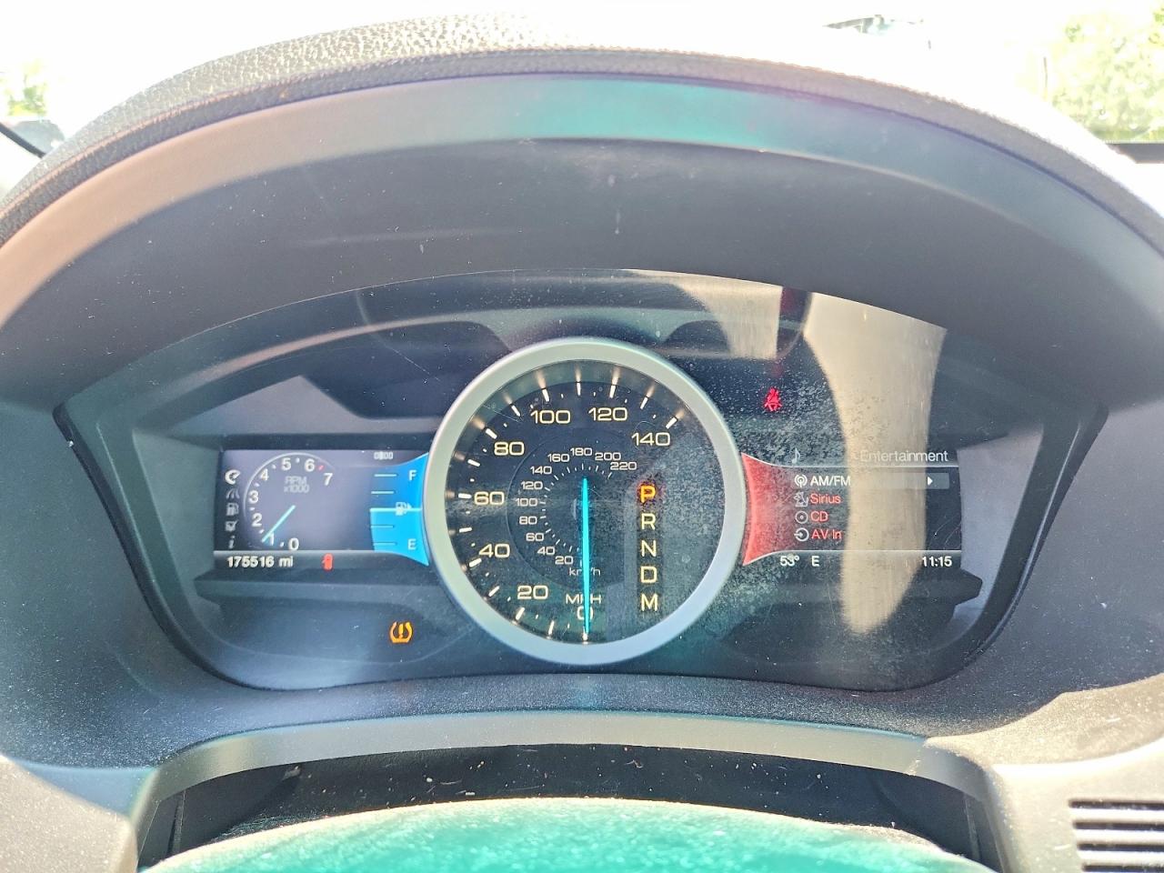 FORD EXPLORER 2012 — 10