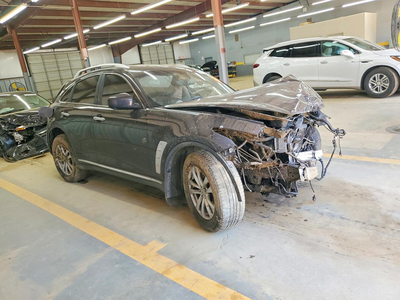 INFINITI FX35 2009 — 5