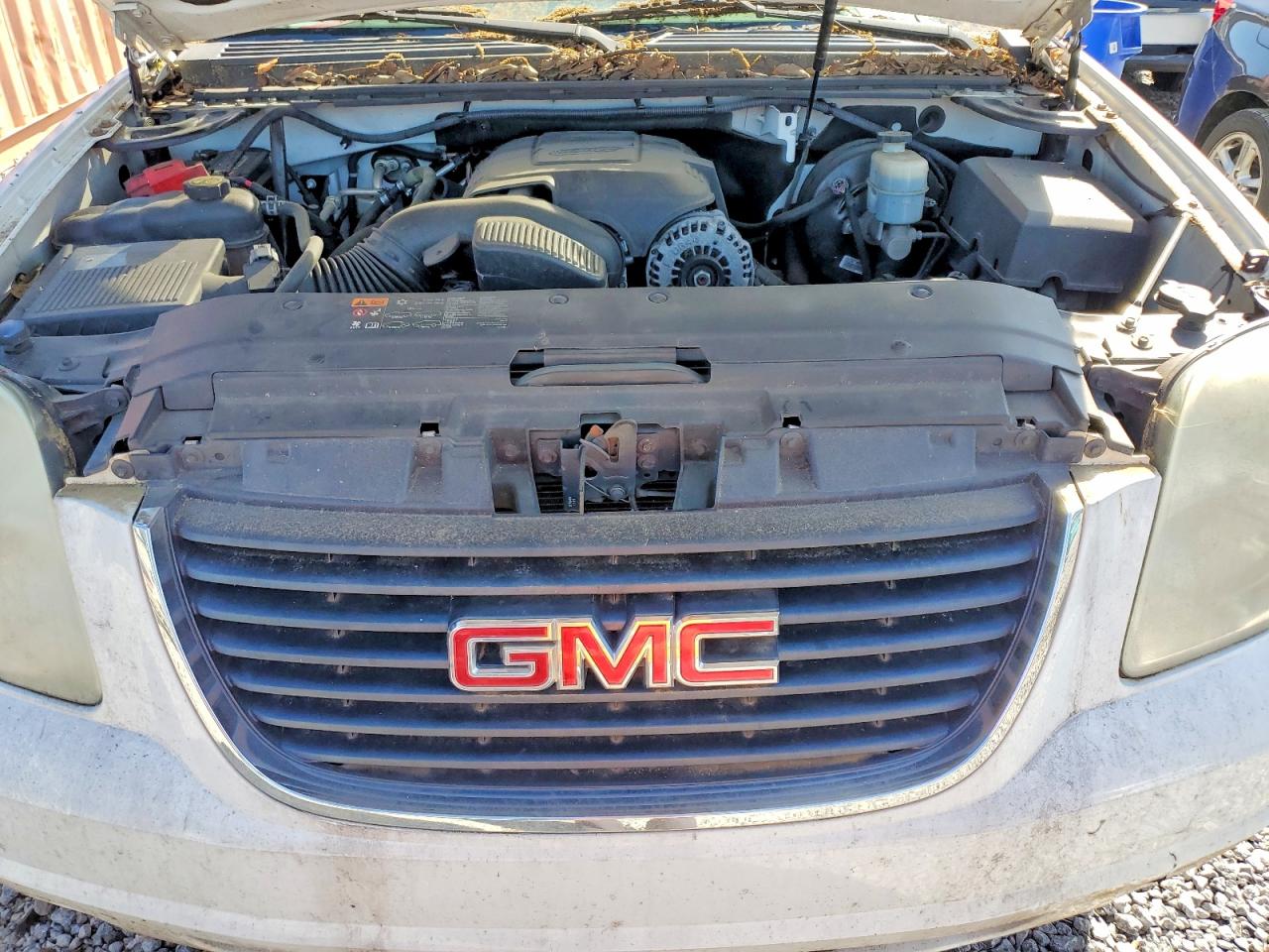 GMC YUKON 2013 — 13