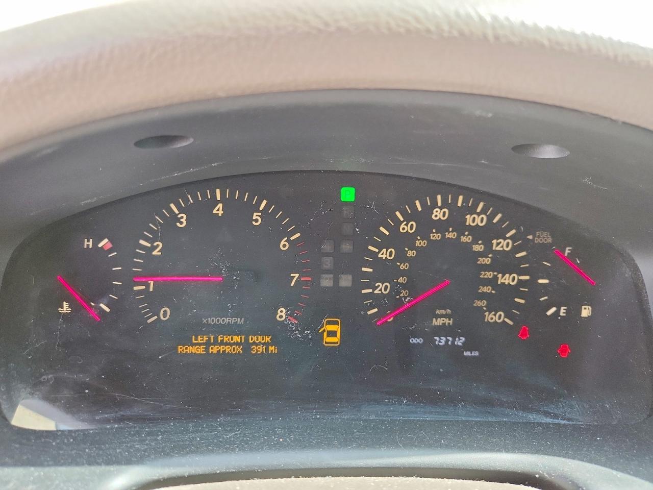 LEXUS LS 2001 — 10