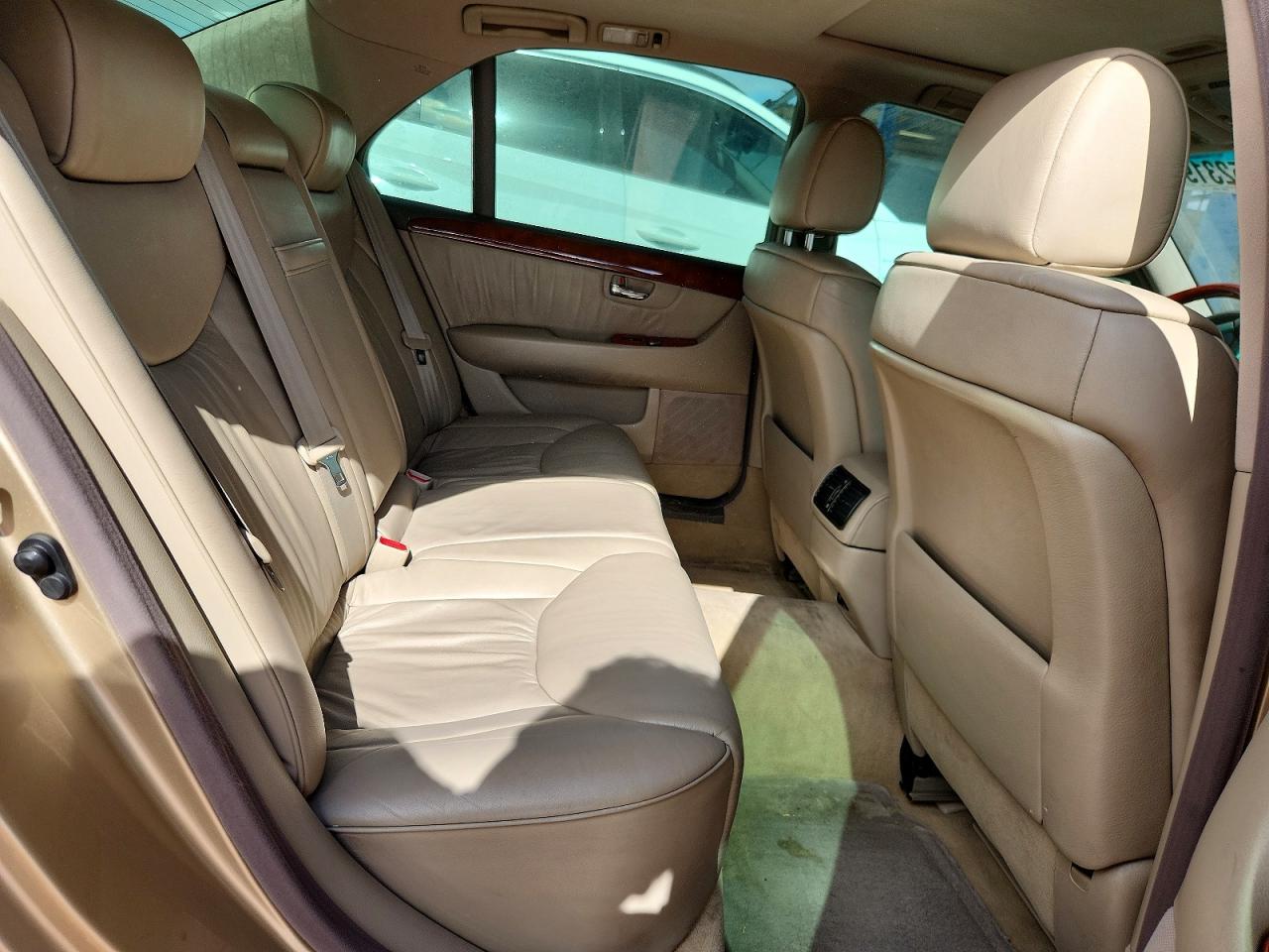 LEXUS LS 2001 — 11