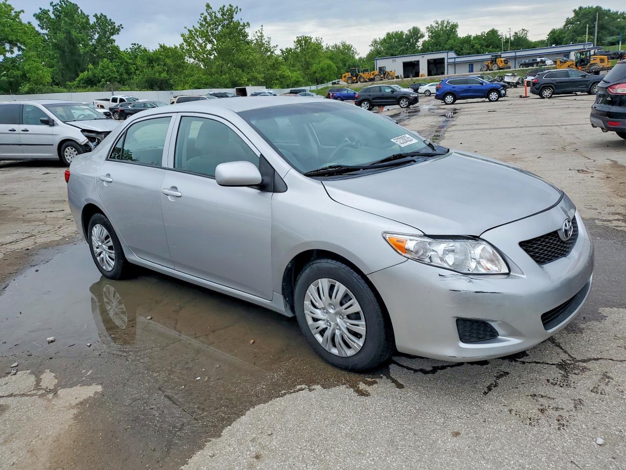 TOYOTA COROLLA 2010 — 5