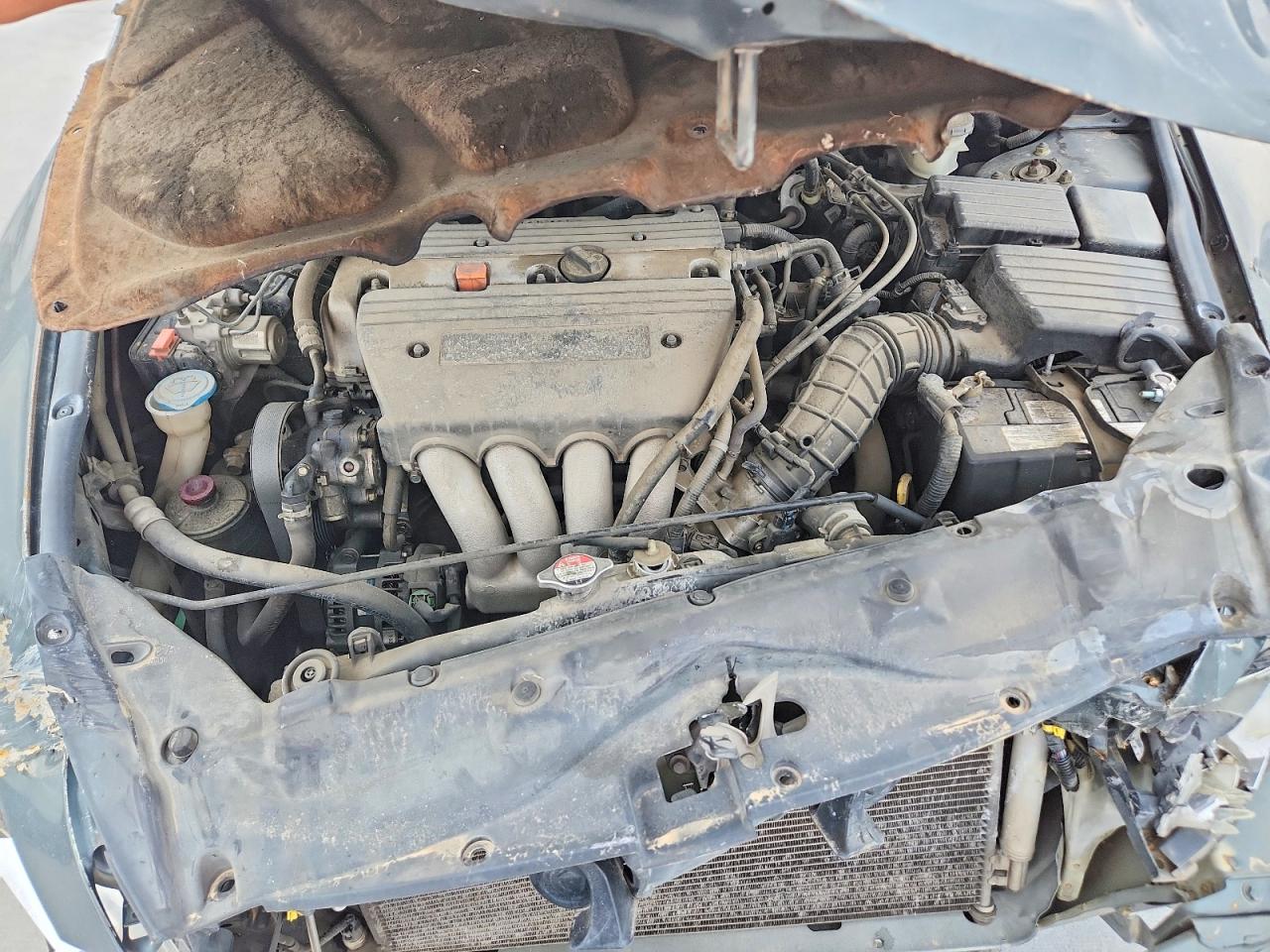 HONDA ACCORD 2005 — 12
