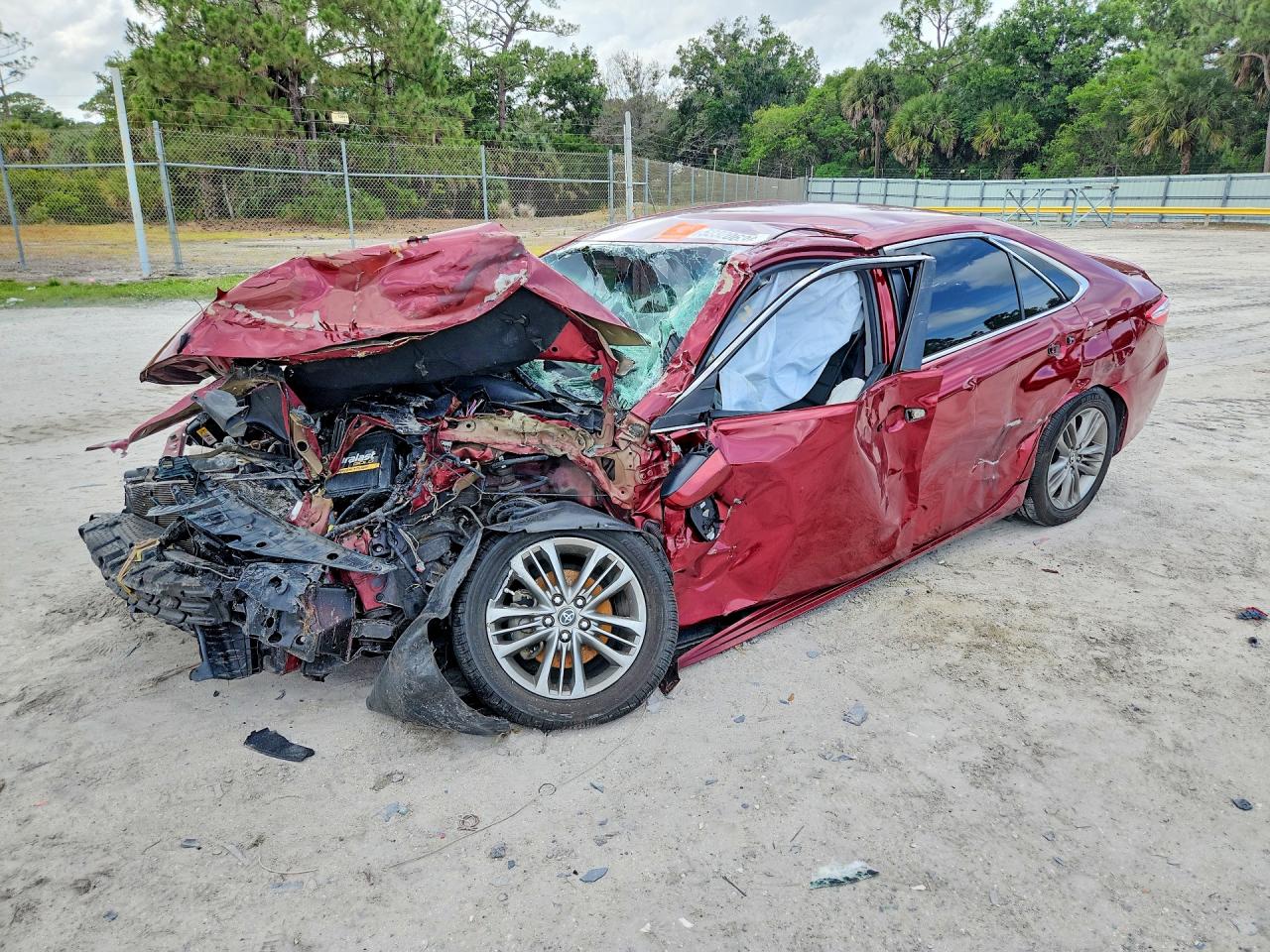 TOYOTA CAMRY 2017 — 2