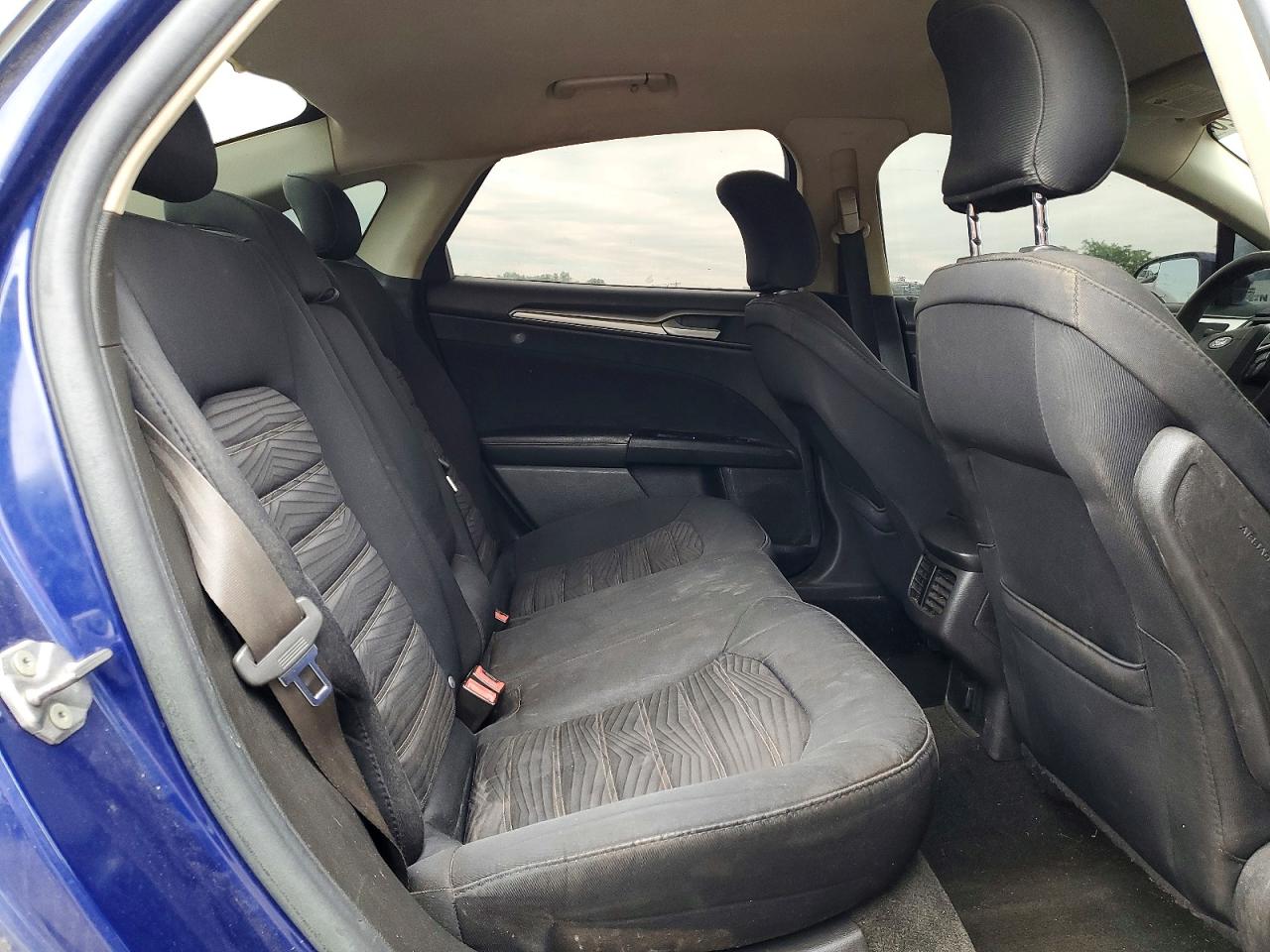 FORD FUSION 2016 — 11