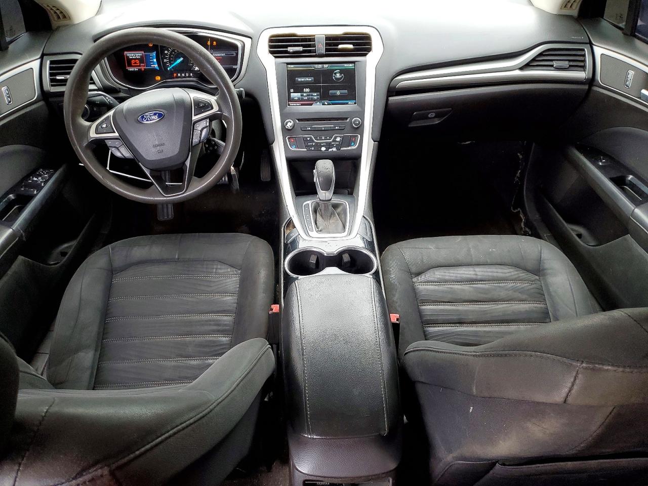 FORD FUSION 2016 — 9