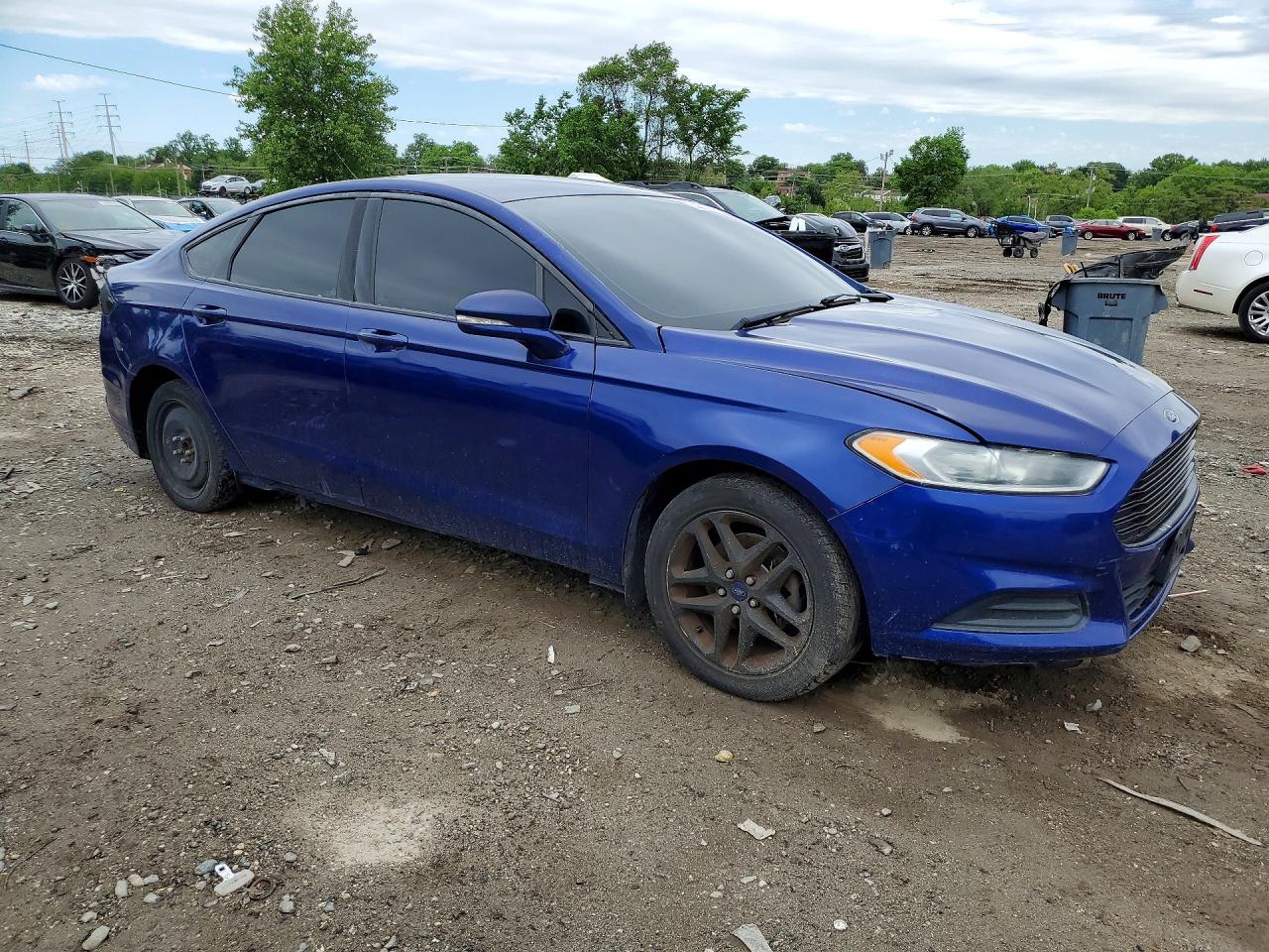 FORD FUSION 2016 — 5