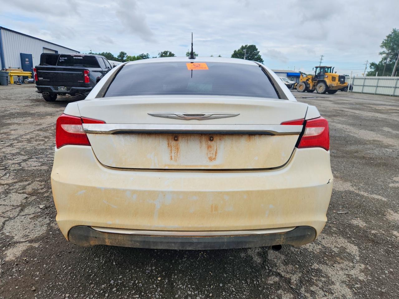 CHRYSLER 200 2014 — 7