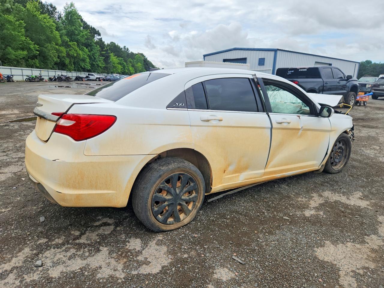 CHRYSLER 200 2014 — 4