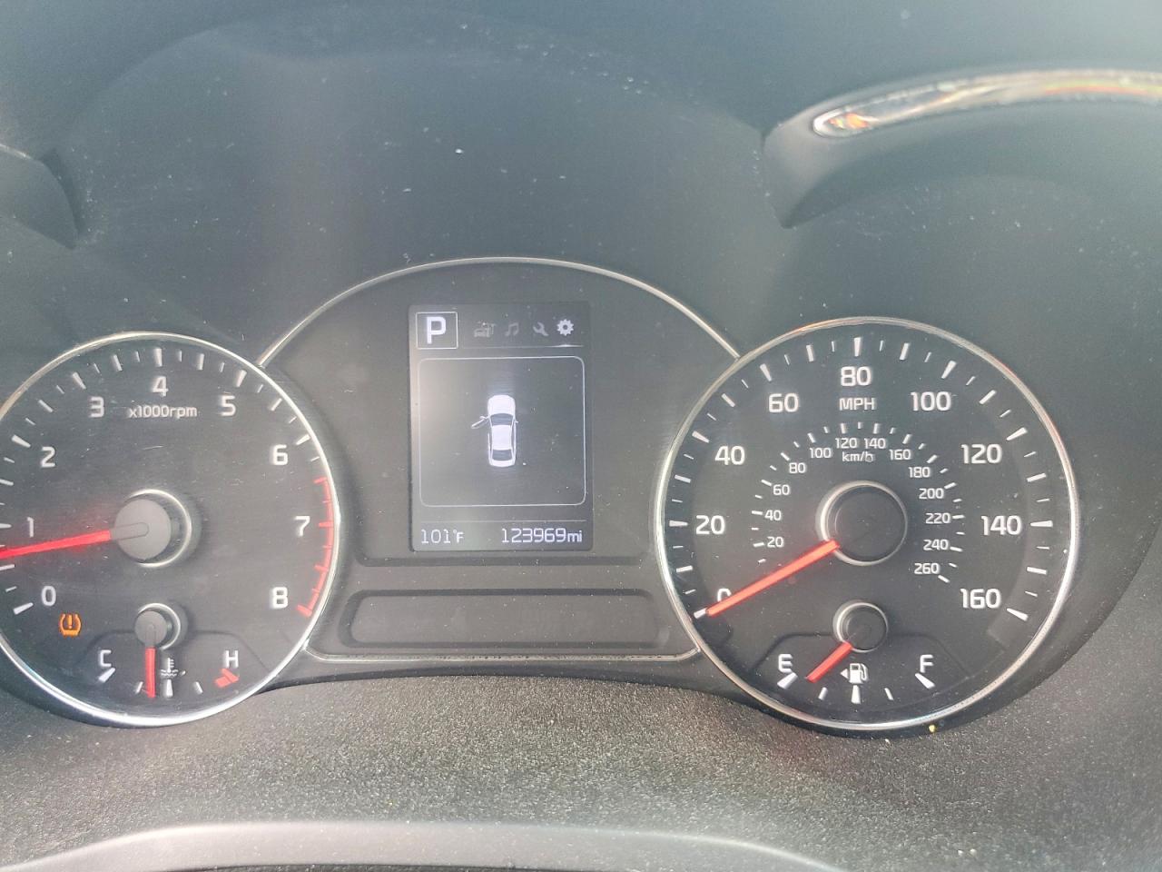 KIA FORTE 2018 — 10