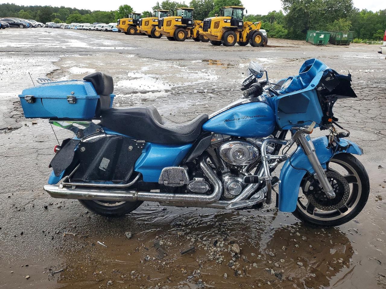 HARLEY-DAVIDSON FLTRX 2011 — 2