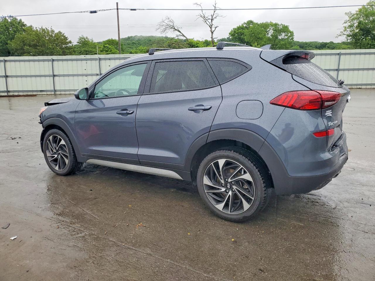 HYUNDAI TUCSON 2021 — 3