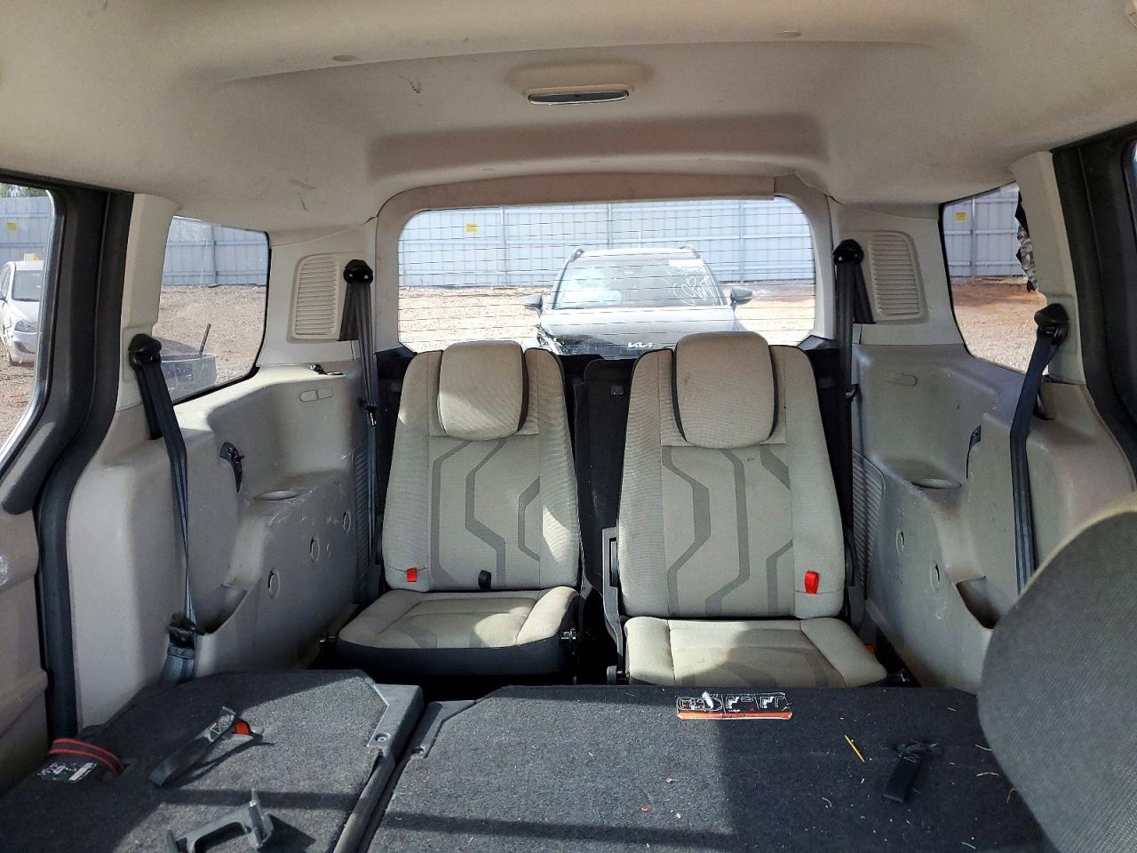 FORD TRANSIT CONNECT 2017 — 11