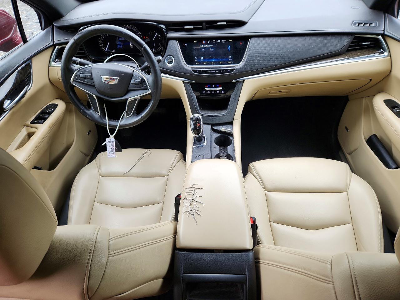 CADILLAC XT5 2017 — 9