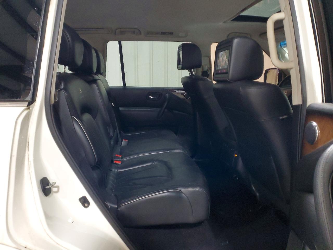INFINITI QX56 2013 — 12