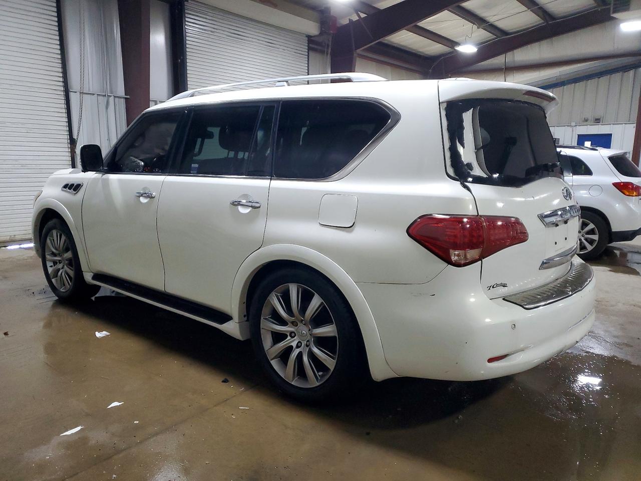 INFINITI QX56 2013 — 3