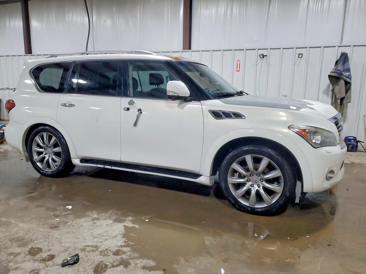 INFINITI QX56 2013 — 5