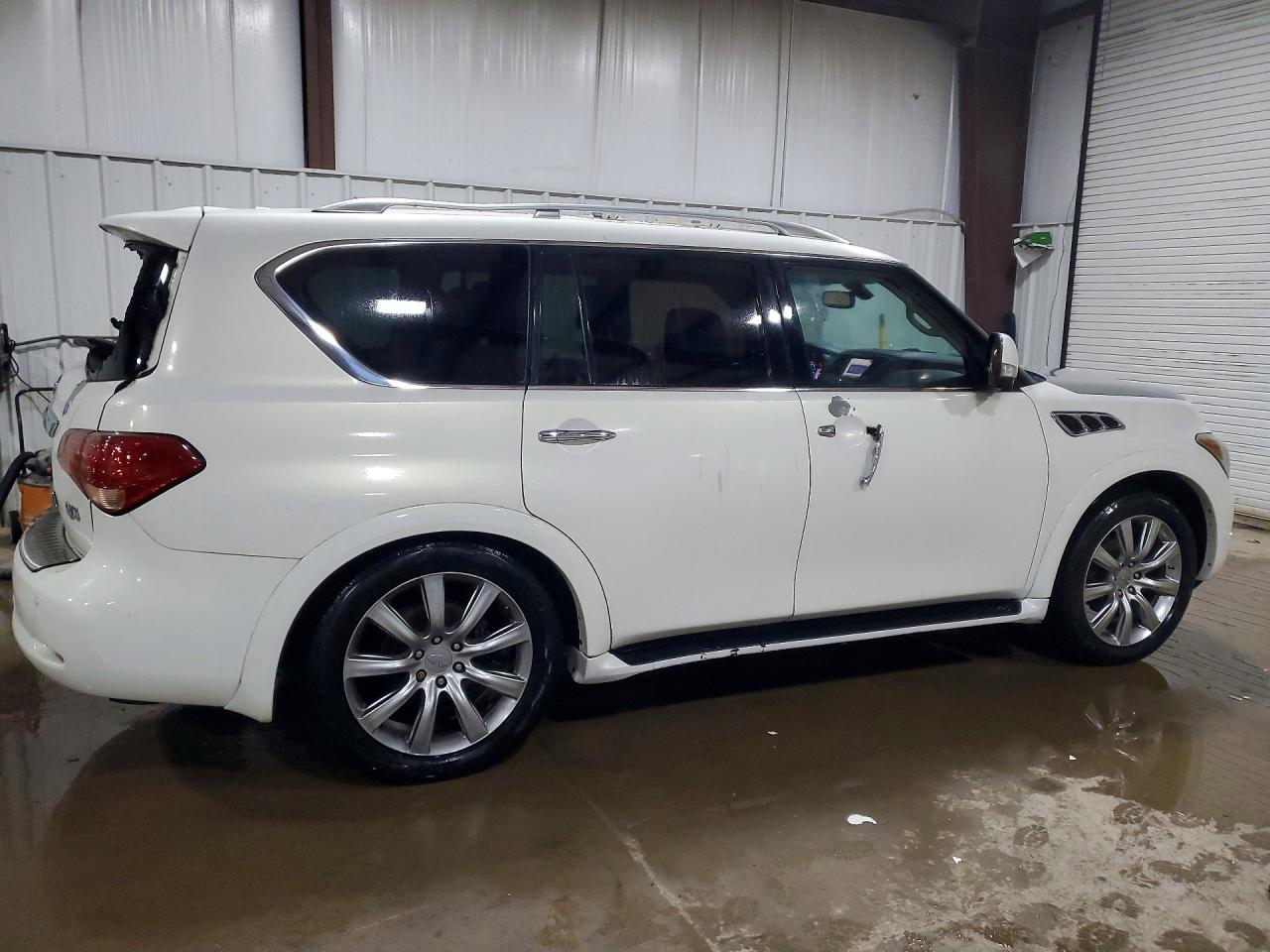 INFINITI QX56 2013 — 4