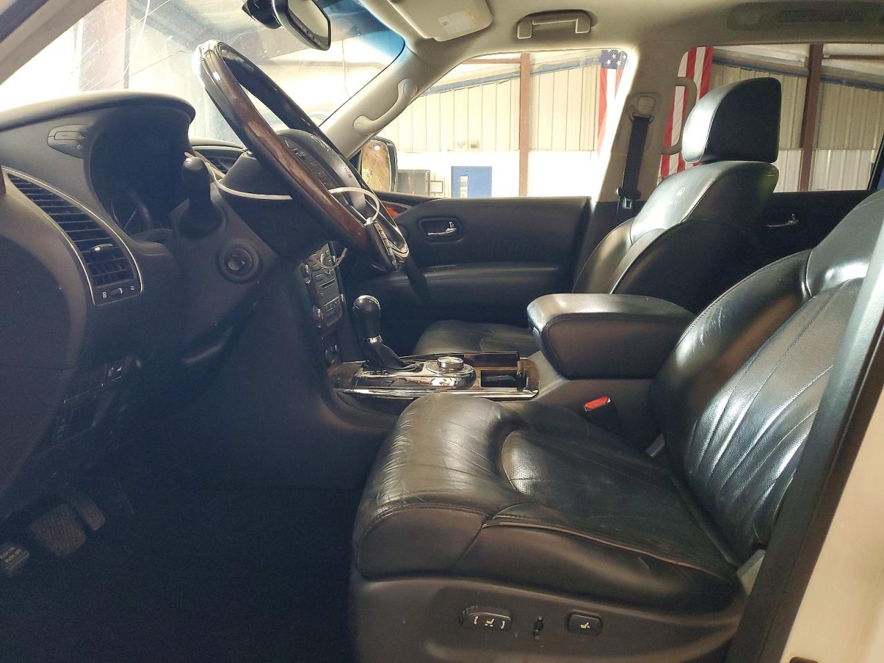 INFINITI QX56 2013 — 8