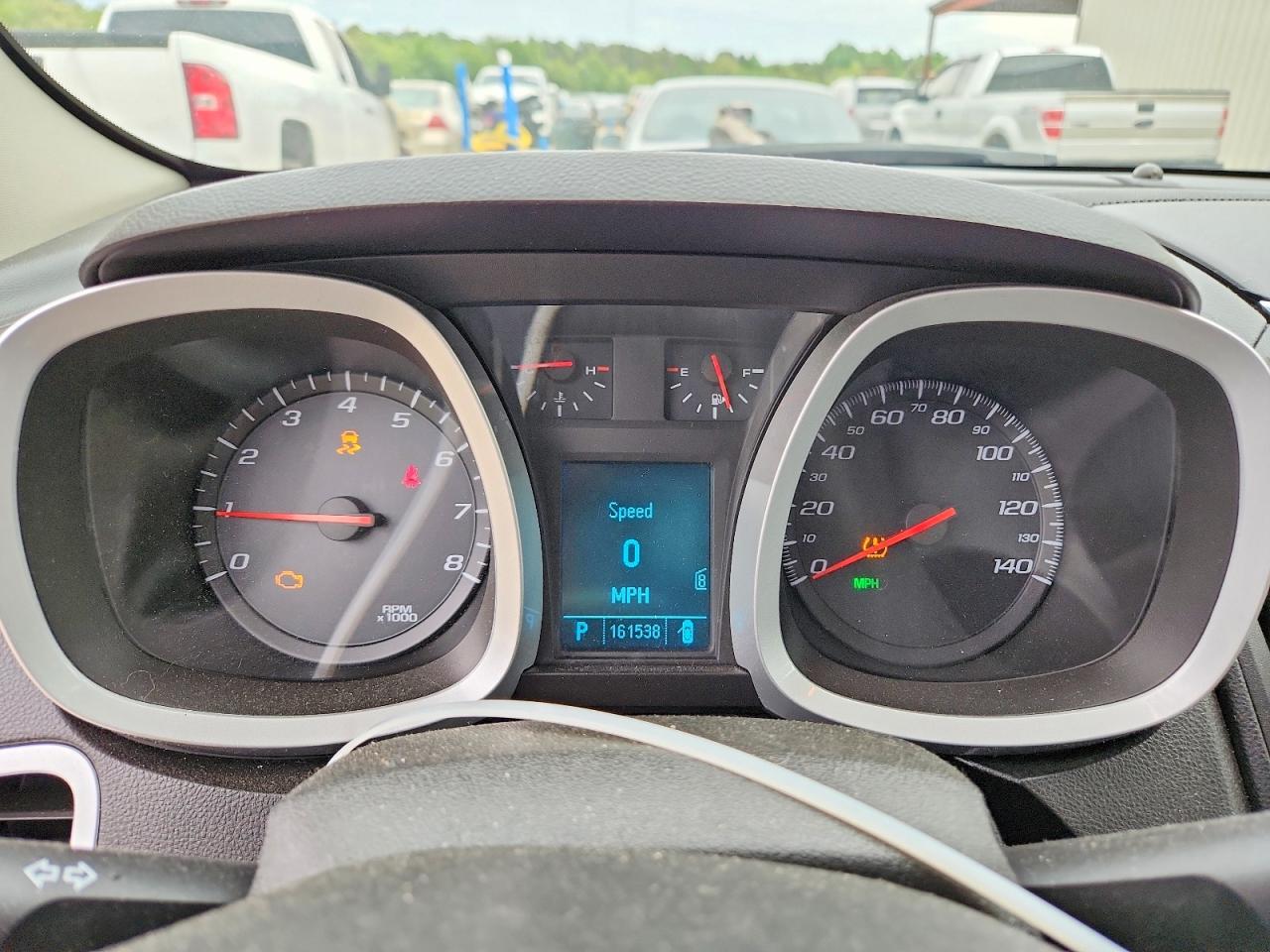 CHEVROLET EQUINOX 2011 — 10