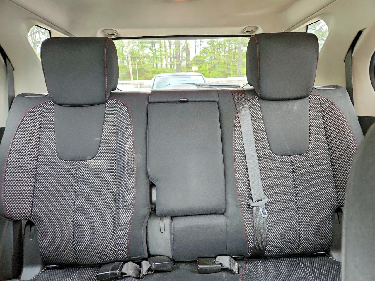 CHEVROLET EQUINOX 2011 — 11