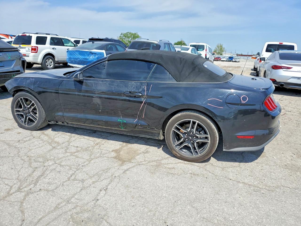 FORD MUSTANG 2018 — 3
