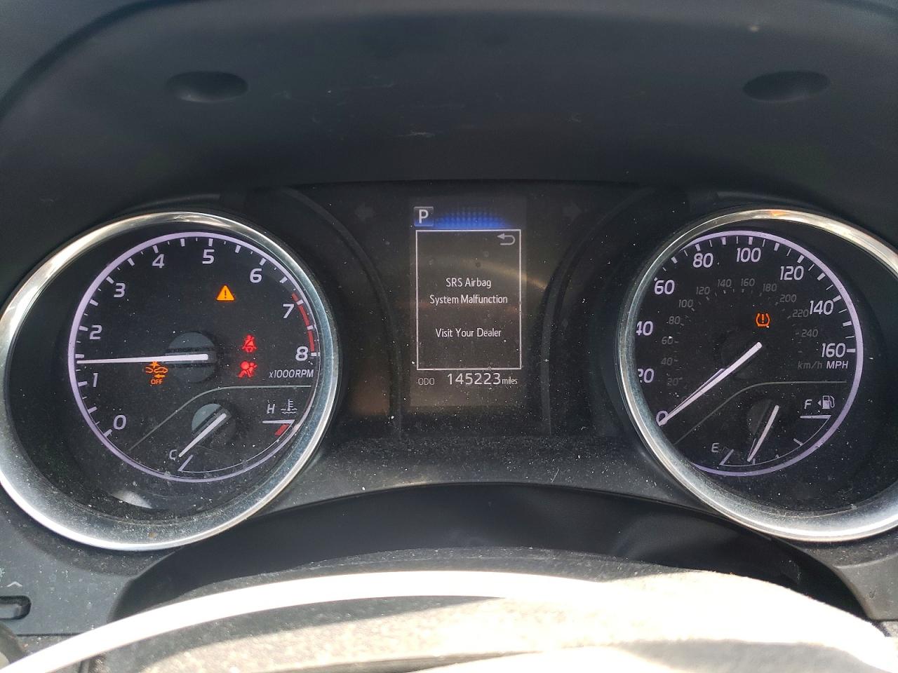 TOYOTA CAMRY 2020 — 10
