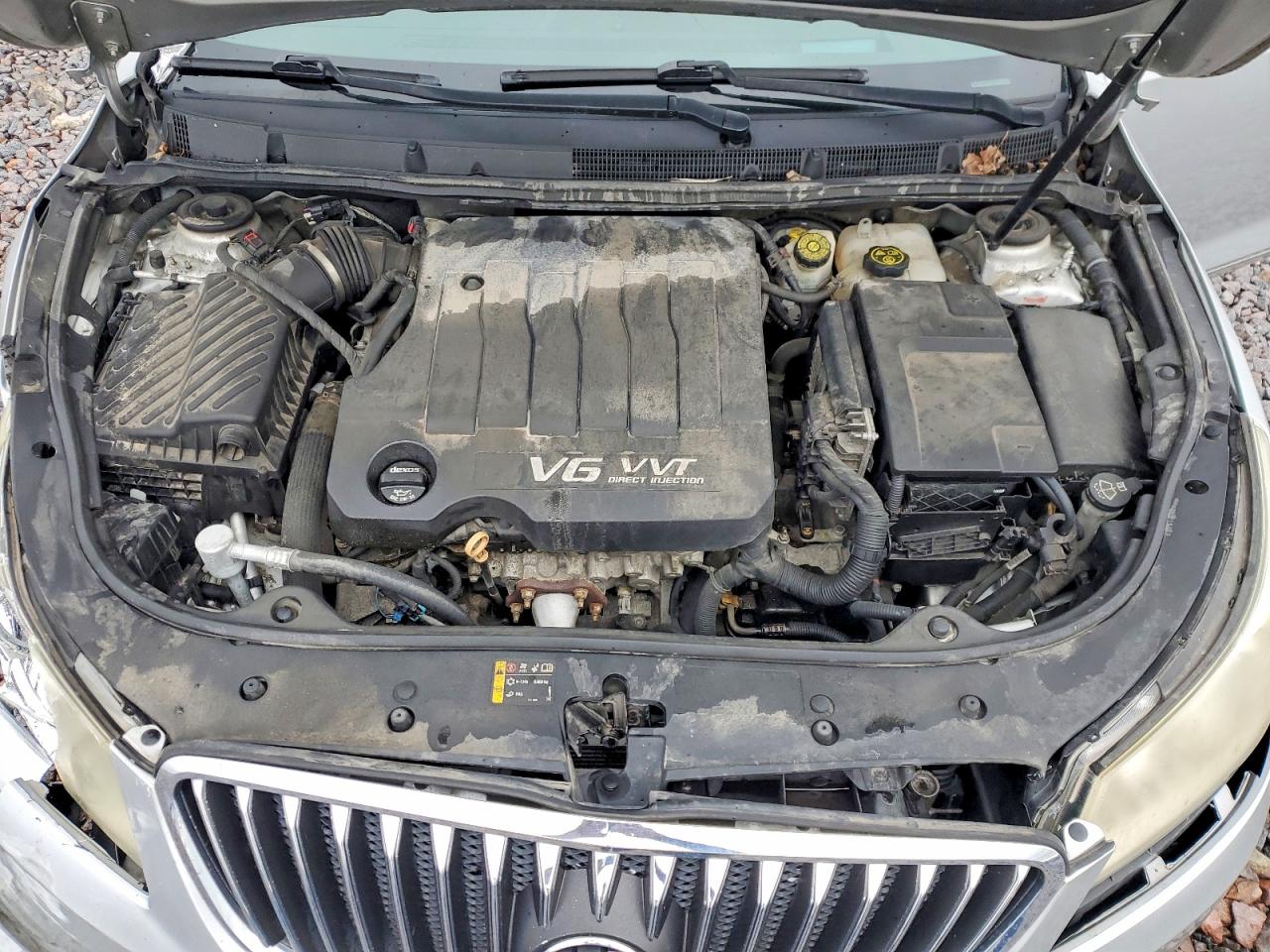 BUICK LACROSSE 2013 — 12